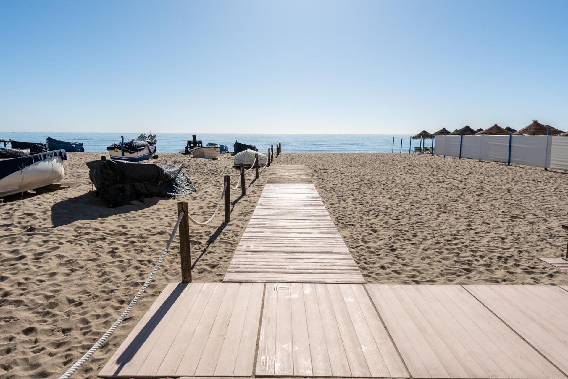 Malagasuite Fuengirola Beach & Sun Kültér fotó